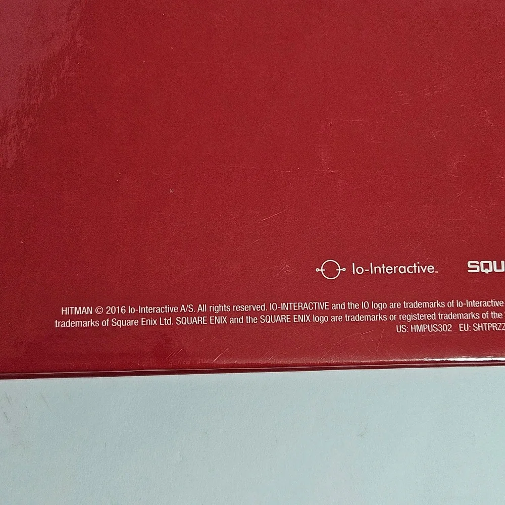 Hitman Enter a World of Assassination Hardcover Art Book Square Enix Agent 47